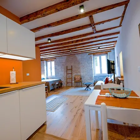Art & Design Apartment *
